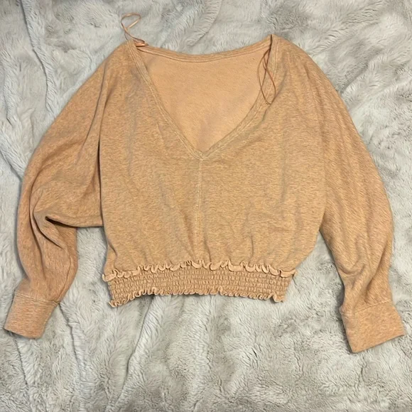 Saturday Sunday Heathered Peach Smocked Hem Open Back Dolman Sweater Sz M - Picture 2 of 3